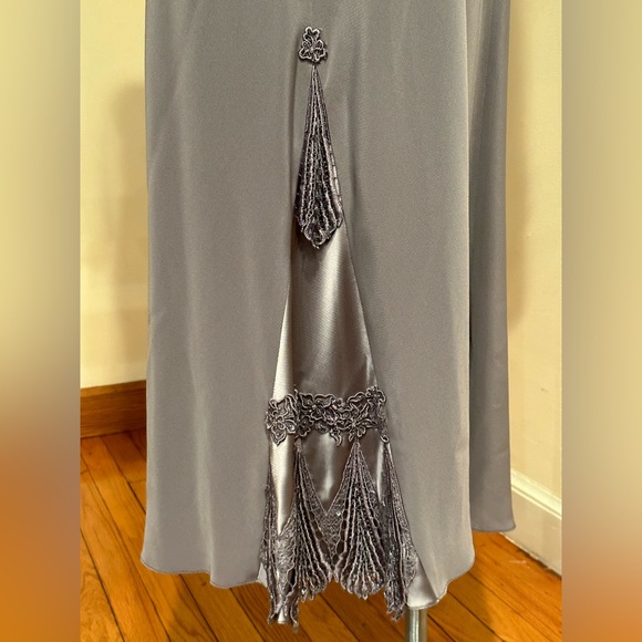 Montage By Mon Cheri Elegant Pewter Frost Gown W/Jacket Set Color Sz.12 - Picture 11 of 16